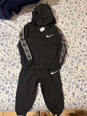 Nike Dre-FIT Set
